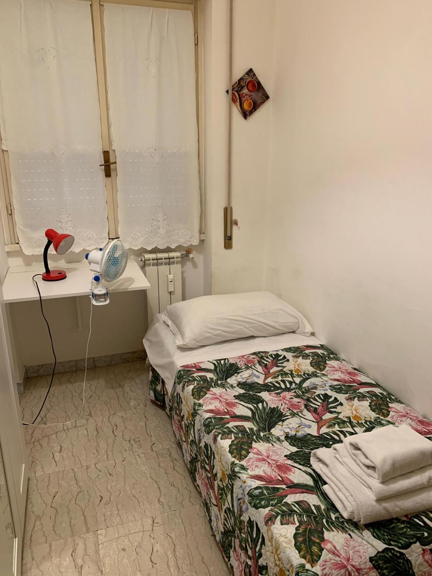 4 Season B&B Roma Esterno foto