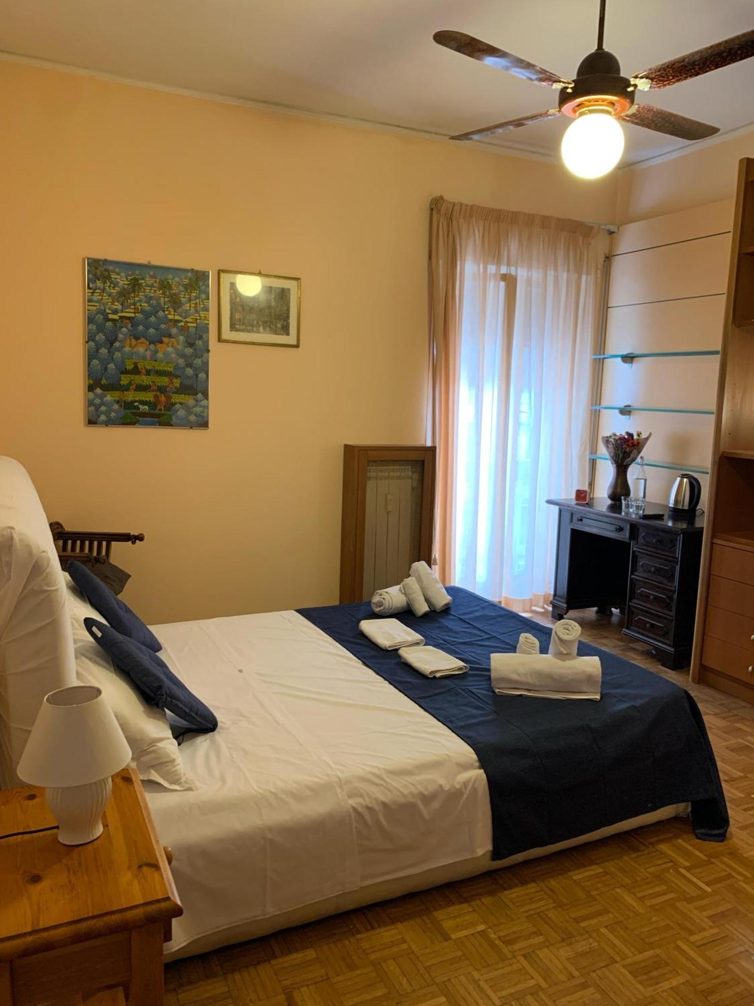 4 Season B&B Roma Esterno foto