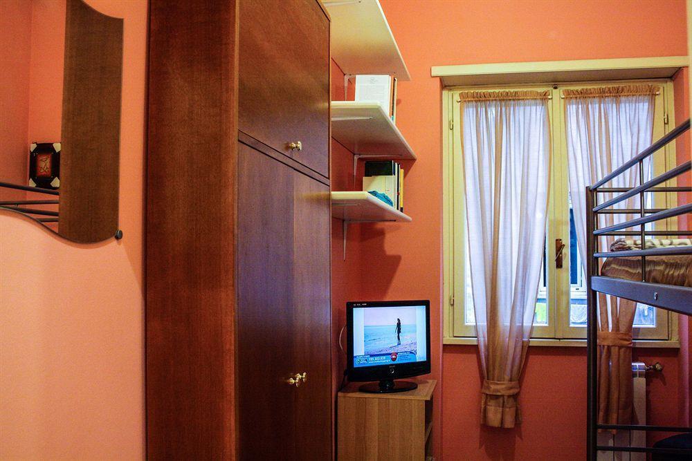 4 Season B&B Roma Esterno foto