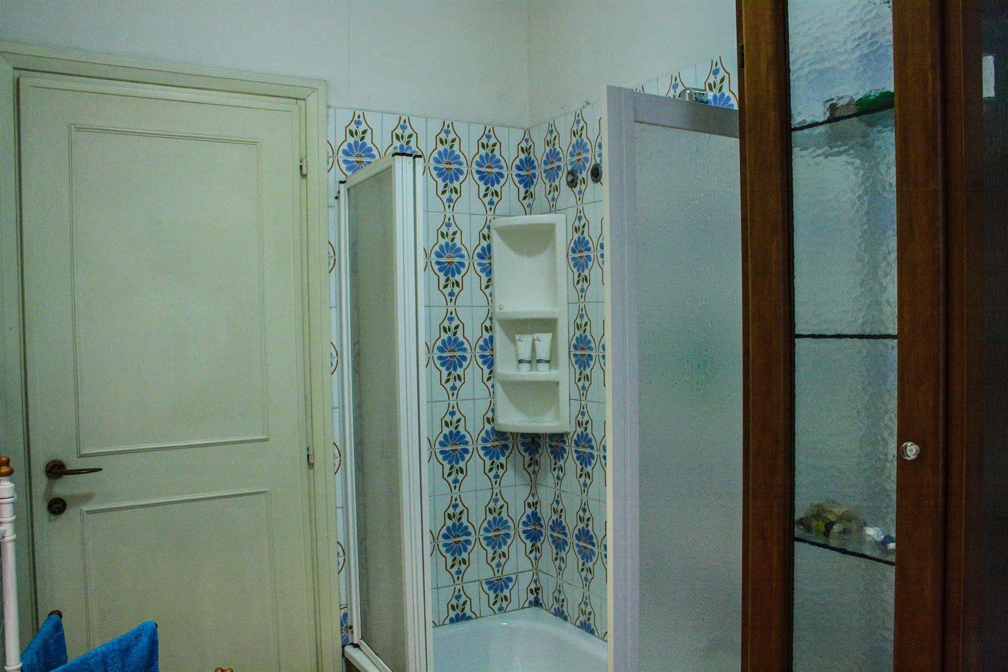 4 Season B&B Roma Esterno foto