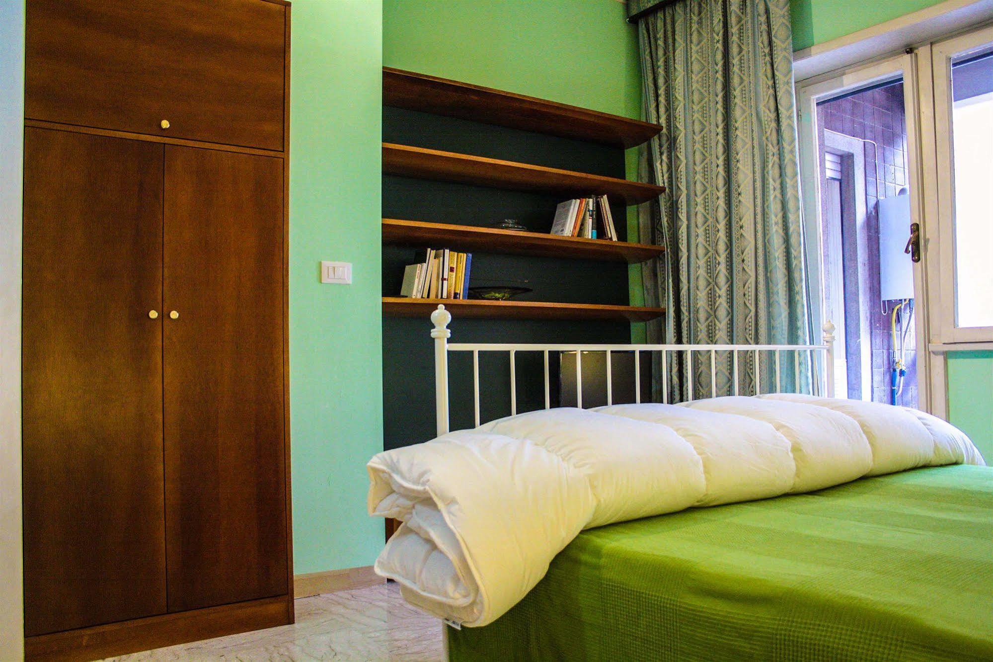 4 Season B&B Roma Esterno foto